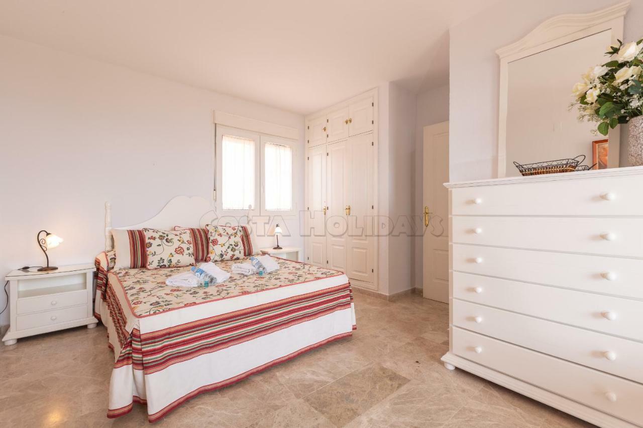 Townhouse Manilva Beach מראה חיצוני תמונה