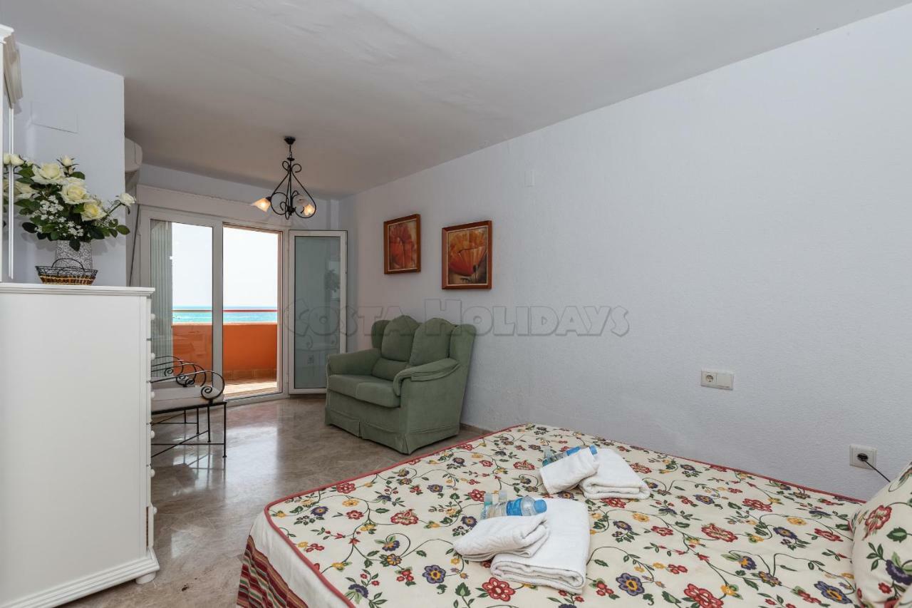Townhouse Manilva Beach מראה חיצוני תמונה